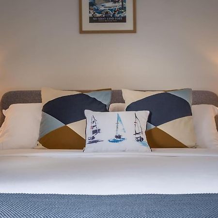 Captain'S Cottage - Central West Cowes - Spacious, Entire 1-Bed Home 外观 照片
