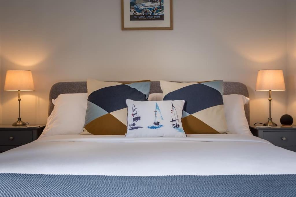 Captain'S Cottage - Central West Cowes - Spacious, Entire 1-Bed Home 外观 照片